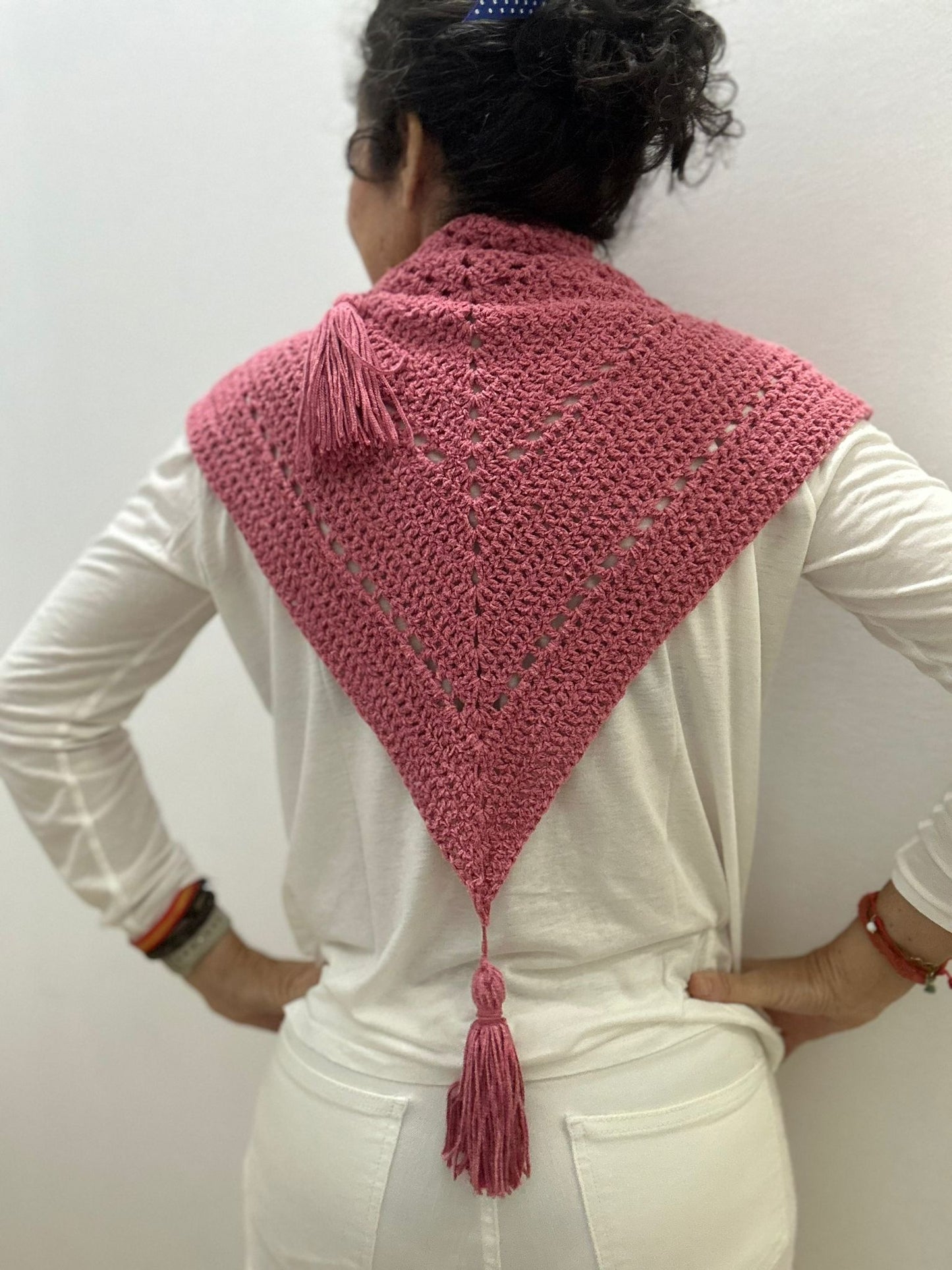 Pico de crochet hecho a mano rosa