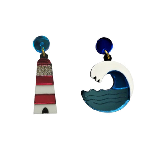 Faro y ola